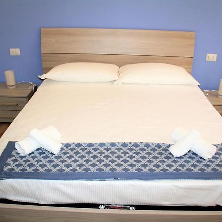 Le Colonne Milano Bed & Breakfast Exterior photo