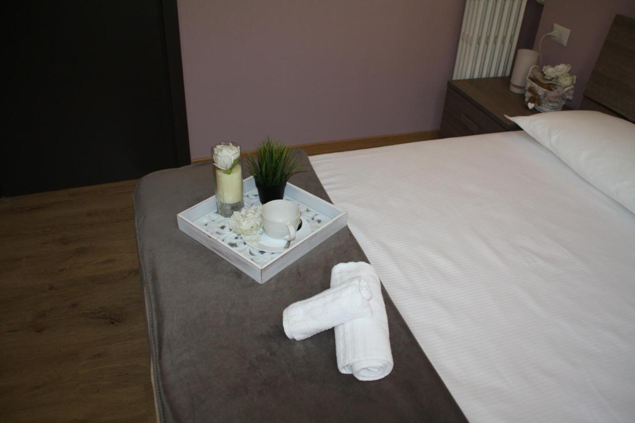 Le Colonne Milano Bed & Breakfast Exterior photo